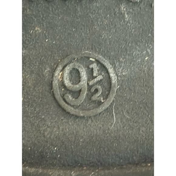 Mia Black Studded Ballet Flats Womans Size 9.5 Witchy Goth Punk Contemporary - Picture 7 of 8